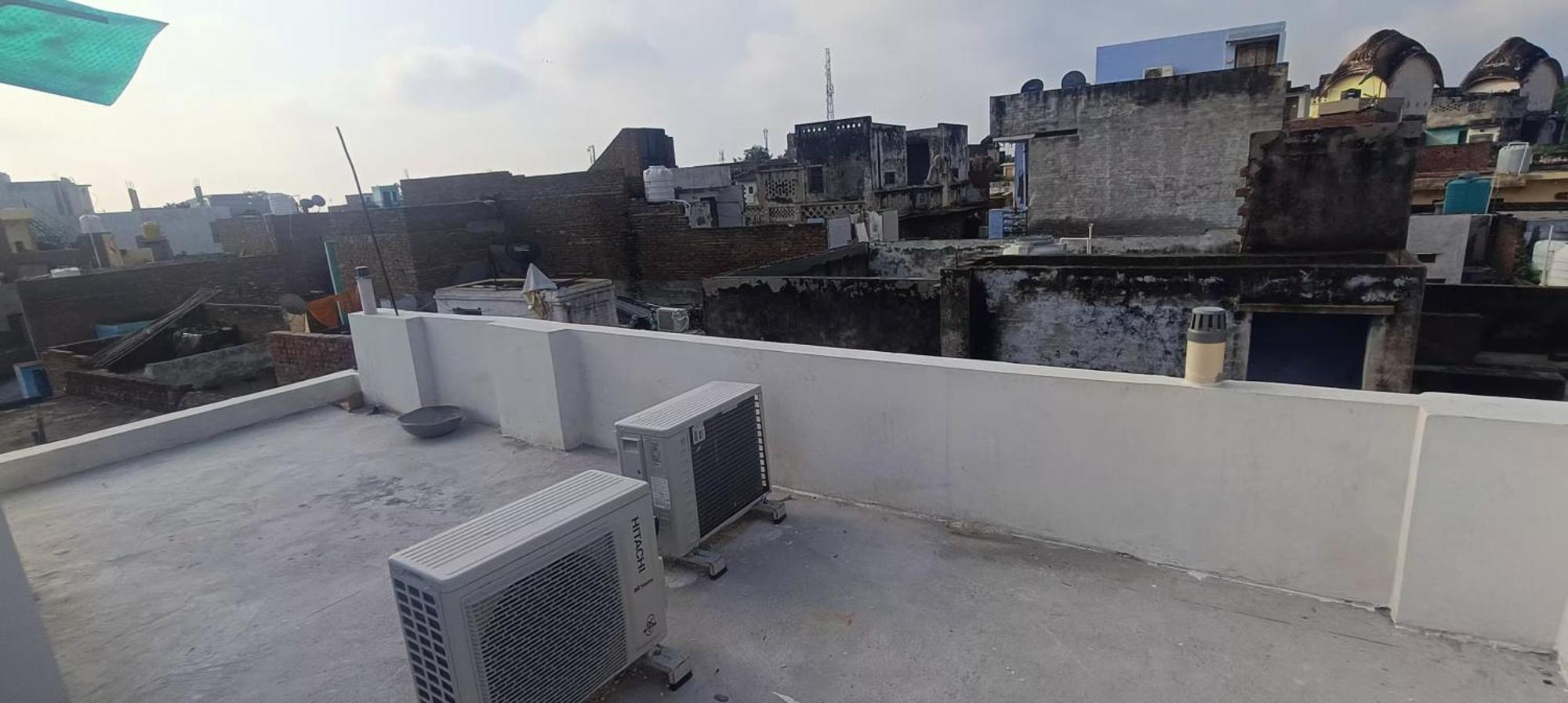Goenka Home Stay Barsana Chhata Kültér fotó