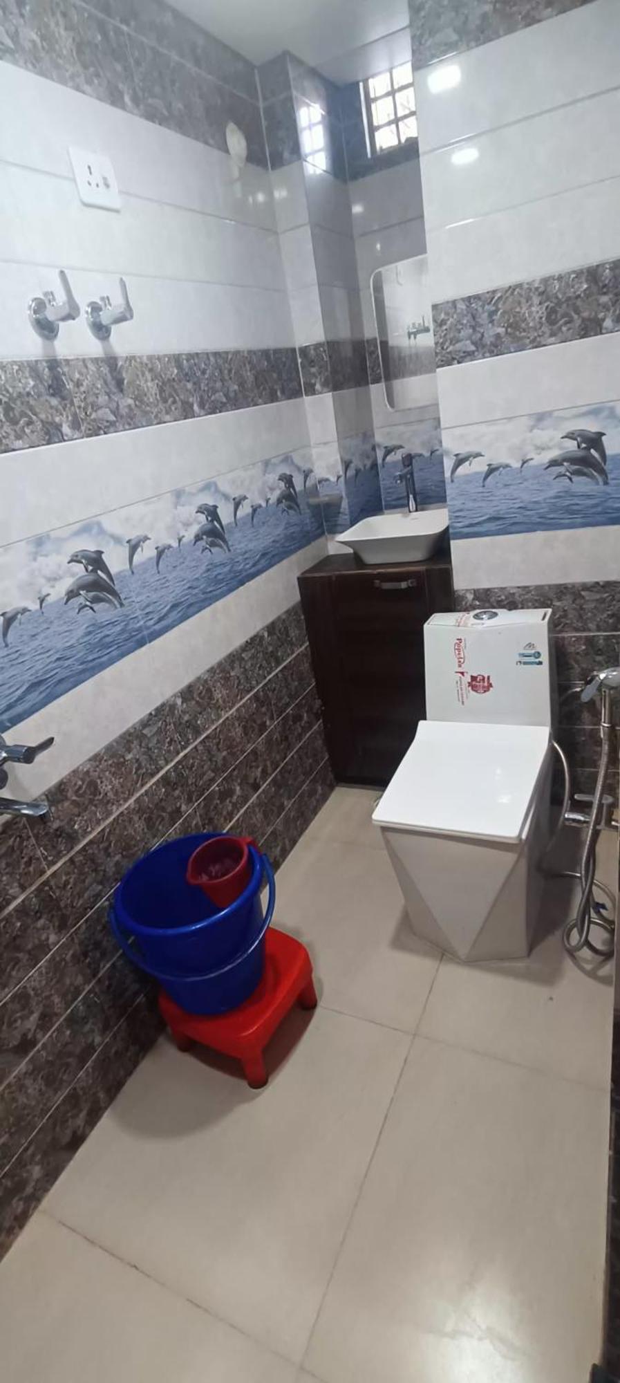 Goenka Home Stay Barsana Chhata Kültér fotó