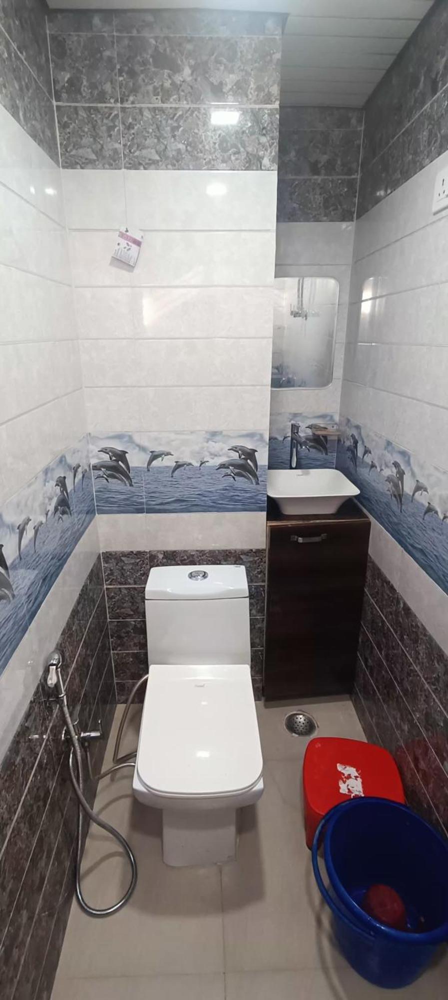 Goenka Home Stay Barsana Chhata Kültér fotó