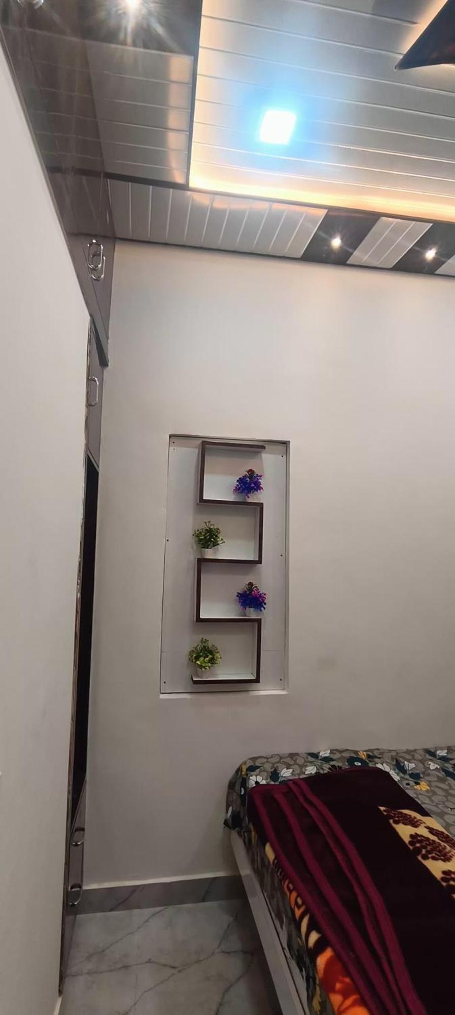 Goenka Home Stay Barsana Chhata Kültér fotó