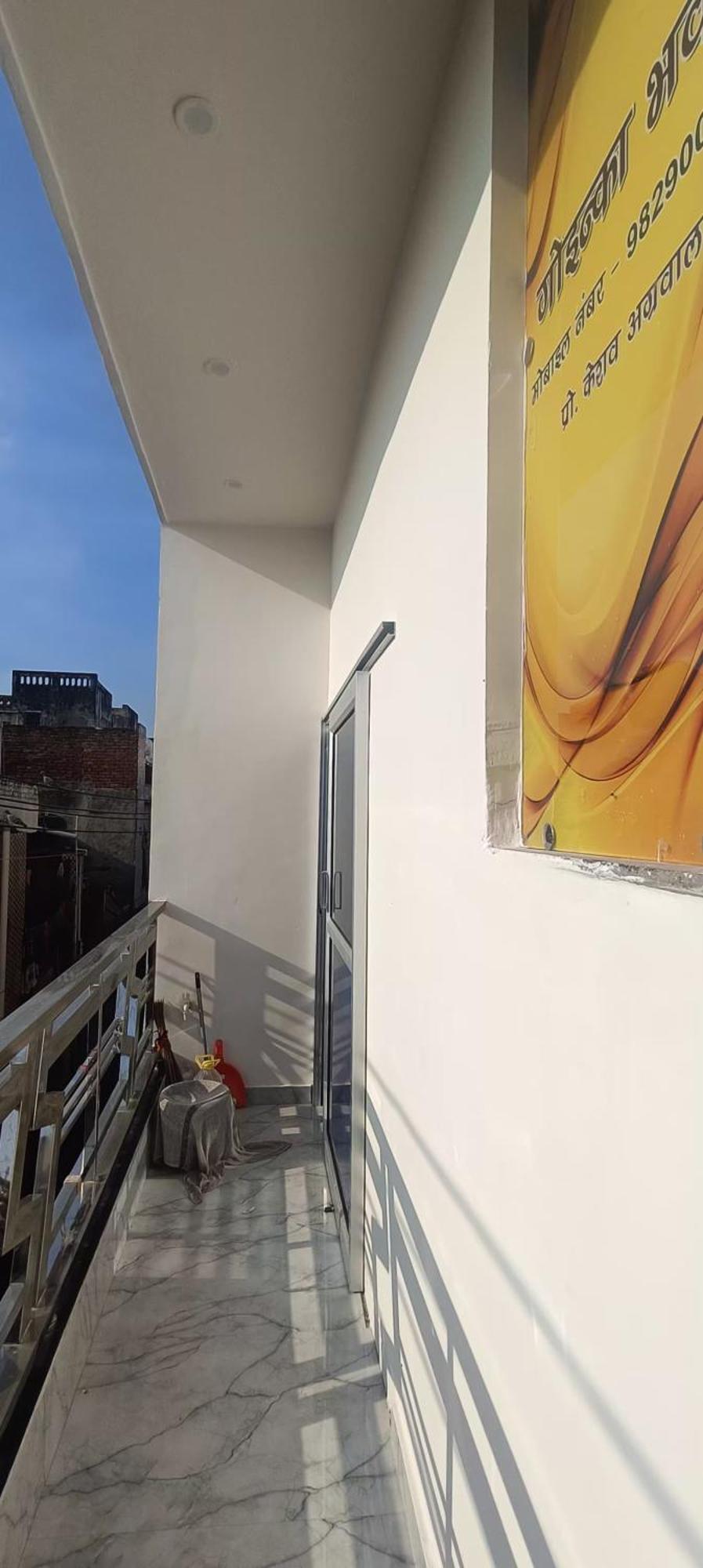 Goenka Home Stay Barsana Chhata Kültér fotó